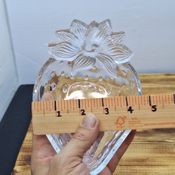 Vintage Strawberry Serving Candy Trinket Dish Studio Nova By Mikasa - Picture 11 of 11